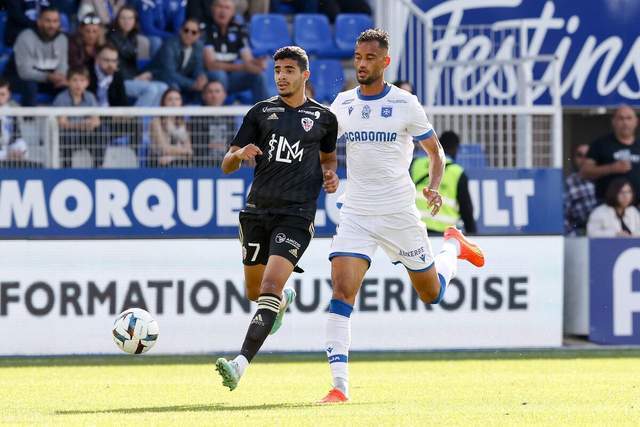 马尚沃特斯合砍42分 广东力克浙江开季两连胜